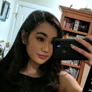 Meet your Posher, Megan